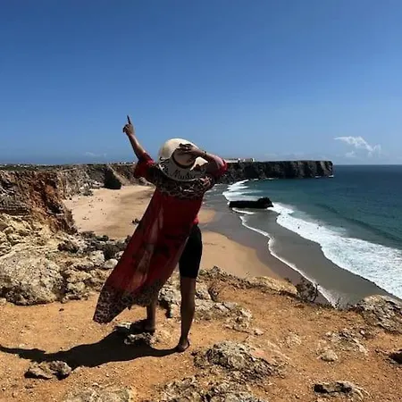 アパート Luxury With Pool In Historical Town And Great Surfing Beaches