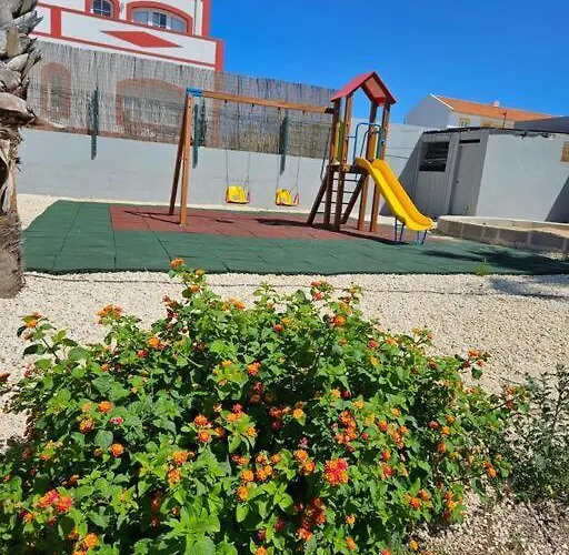 Appartement Luxury With Pool In Historical Town And Great Surfing Beaches *