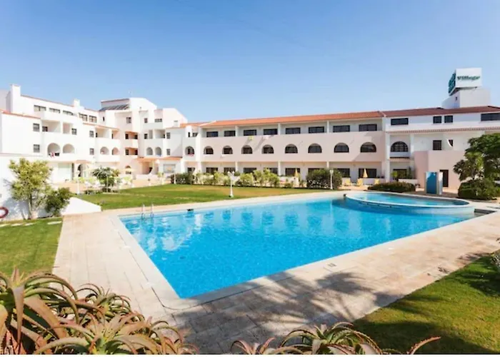 Appartement Luxury With Pool In Historical Town And Great Surfing Beaches