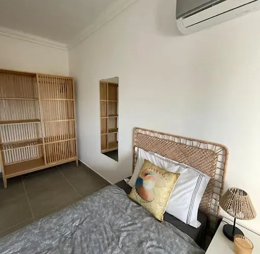 Appartement Luxury With Pool In Historical Town And Great Surfing Beaches *