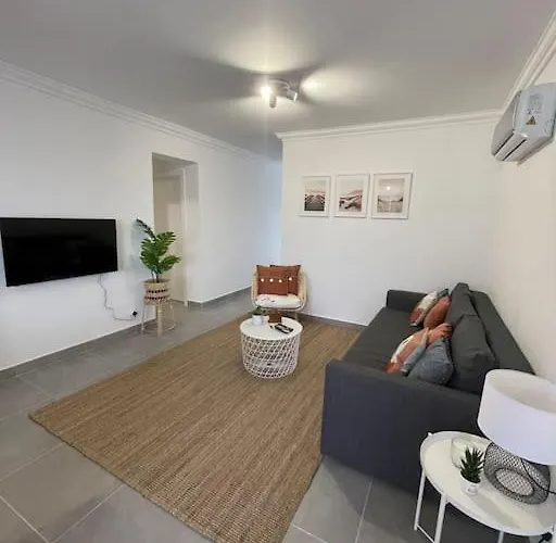 Appartement Luxury With Pool In Historical Town And Great Surfing Beaches Sagres