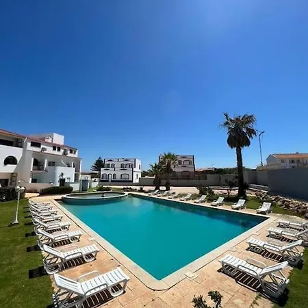 Luxury With Pool In Historical Town And Great Surfing Beaches Sagres